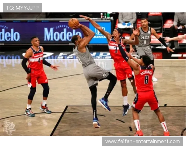 欧洲劲旅激战正酣，球星表现引发球迷热议与期待